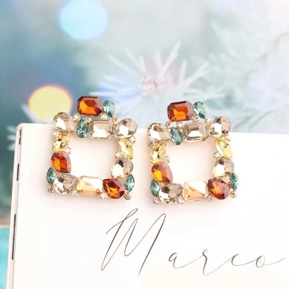 Square jeweled earrings